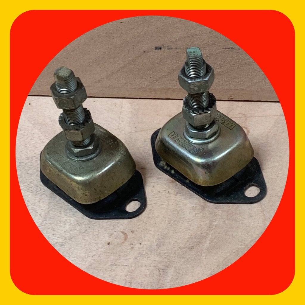 188. Vetus Trilling Demper twee stuks, Watersport en Boten, Ophalen of Verzenden, Gebruikt, Motor en Techniek