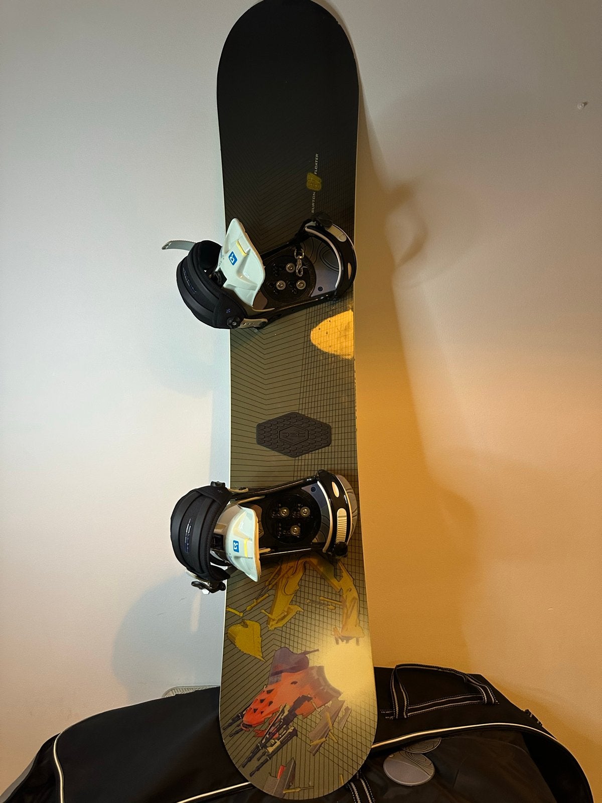 Burton Floater Snowboard met Custom Bindingen, Ophalen of Verzenden, Zo goed als nieuw, Board