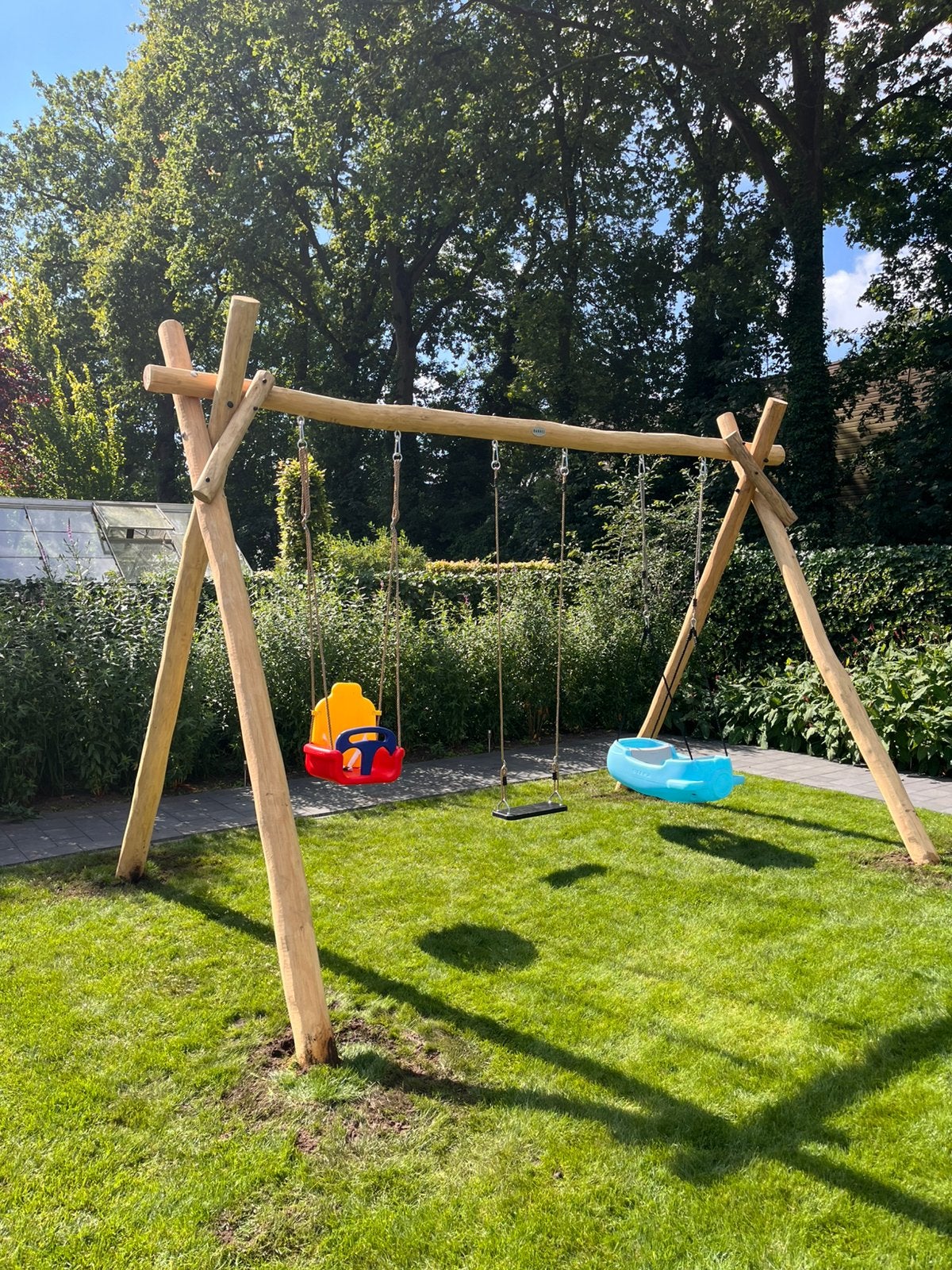Foto 5 van Robinia Schommel X-model – Duurzaam & Stijlvol Speelplezier