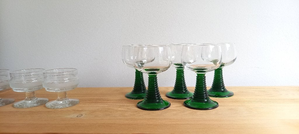 5 vintage Roemer glazen groen/blanc Luminarc France, Ophalen of Verzenden, Zo goed als nieuw, Overige typen