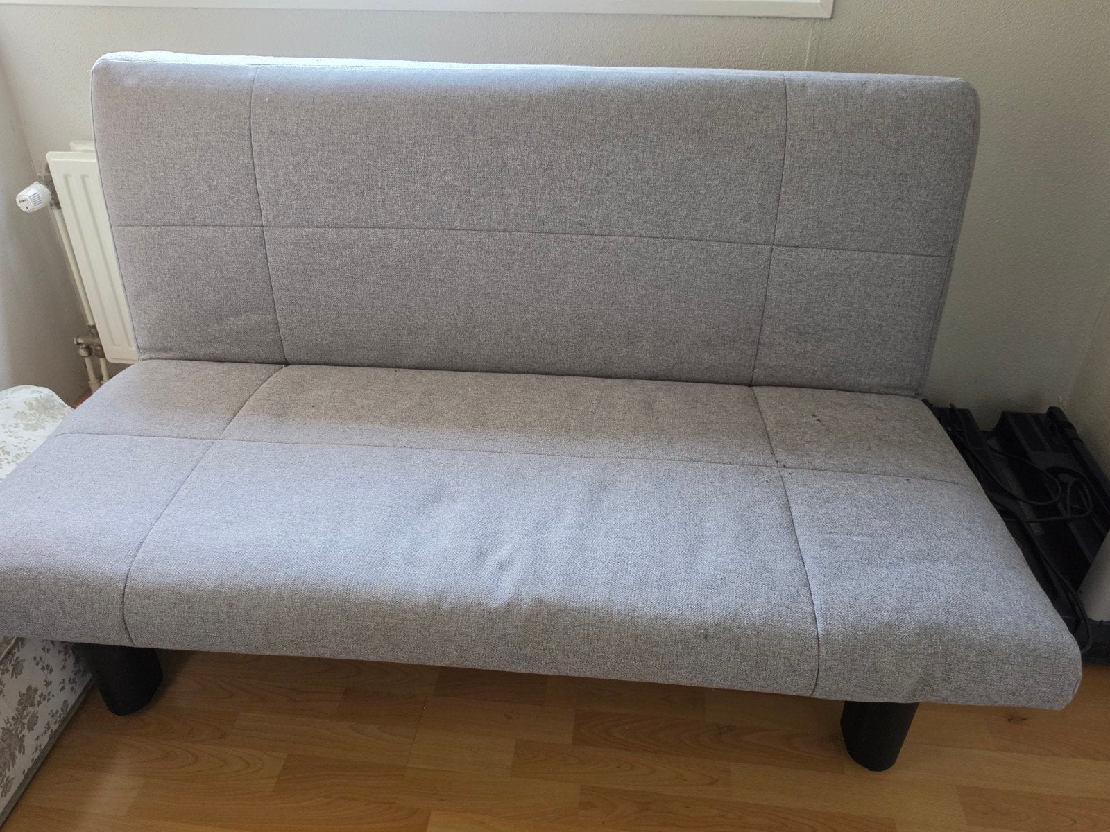 Comfortabele grijze slaapbank - Ideaal voor kleine ruimtes, Ophalen, Gebruikt, Tweepersoons, Overige maten