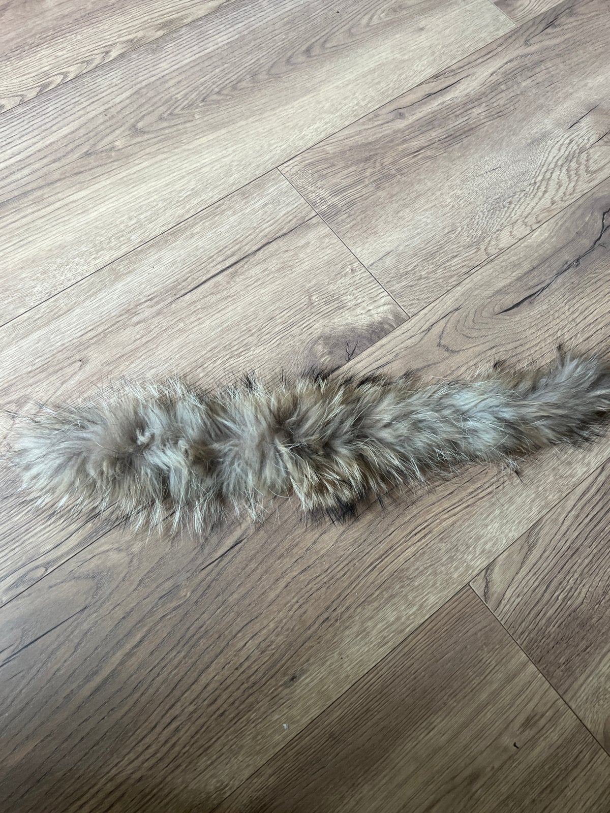 Bontkraag, Verzenden, Zo goed als nieuw