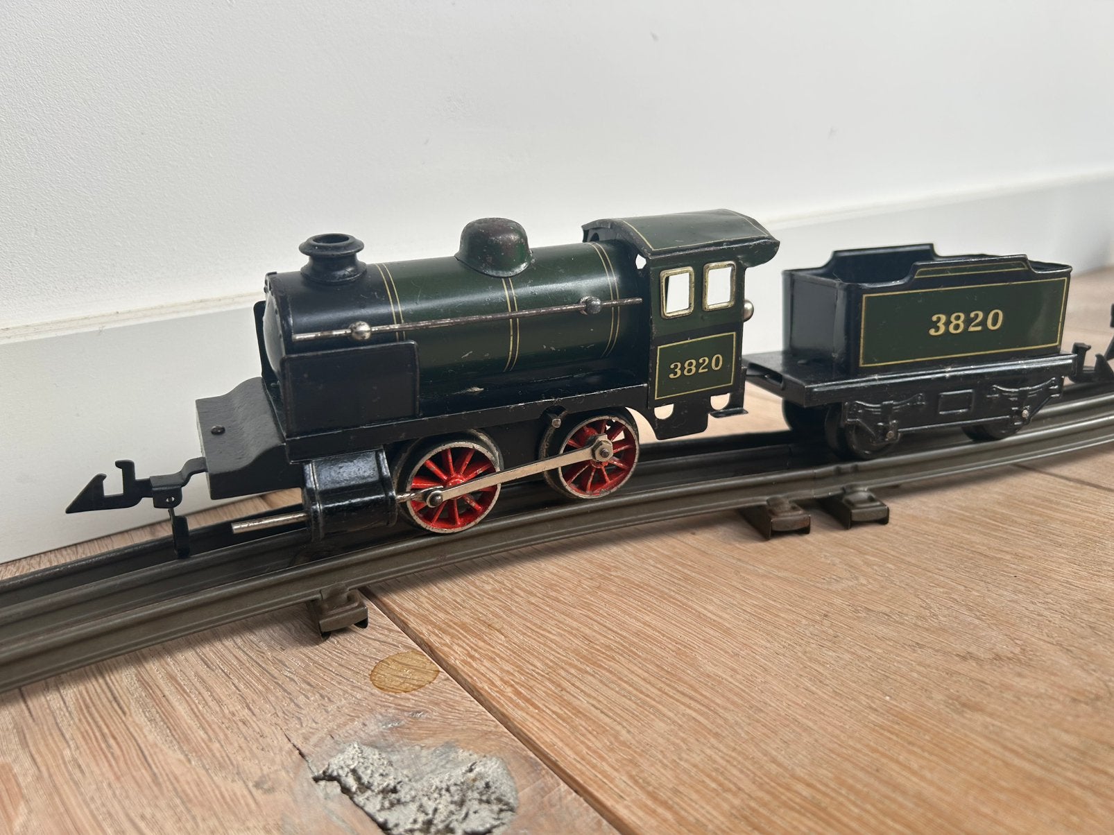 Bing uurwerk locomotief met tender en 3 wagons spoor 0, Ophalen of Verzenden