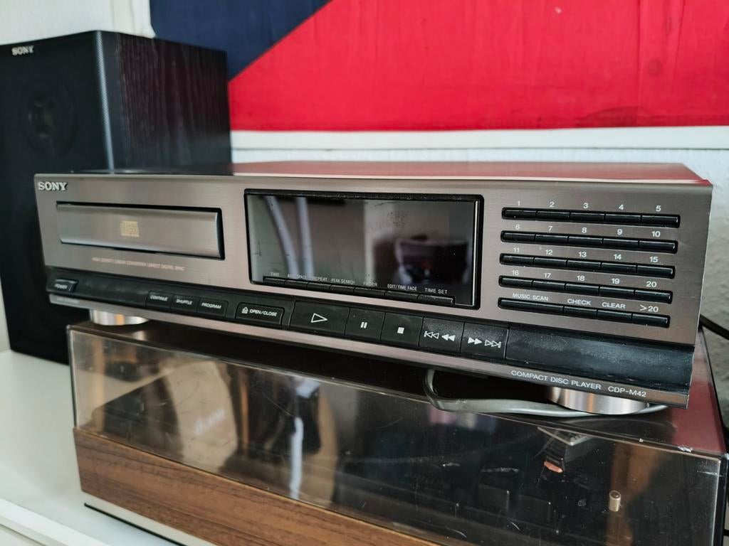 Sony CDP-M42 CD-speler, Ophalen of Verzenden, Niet werkend, Sony