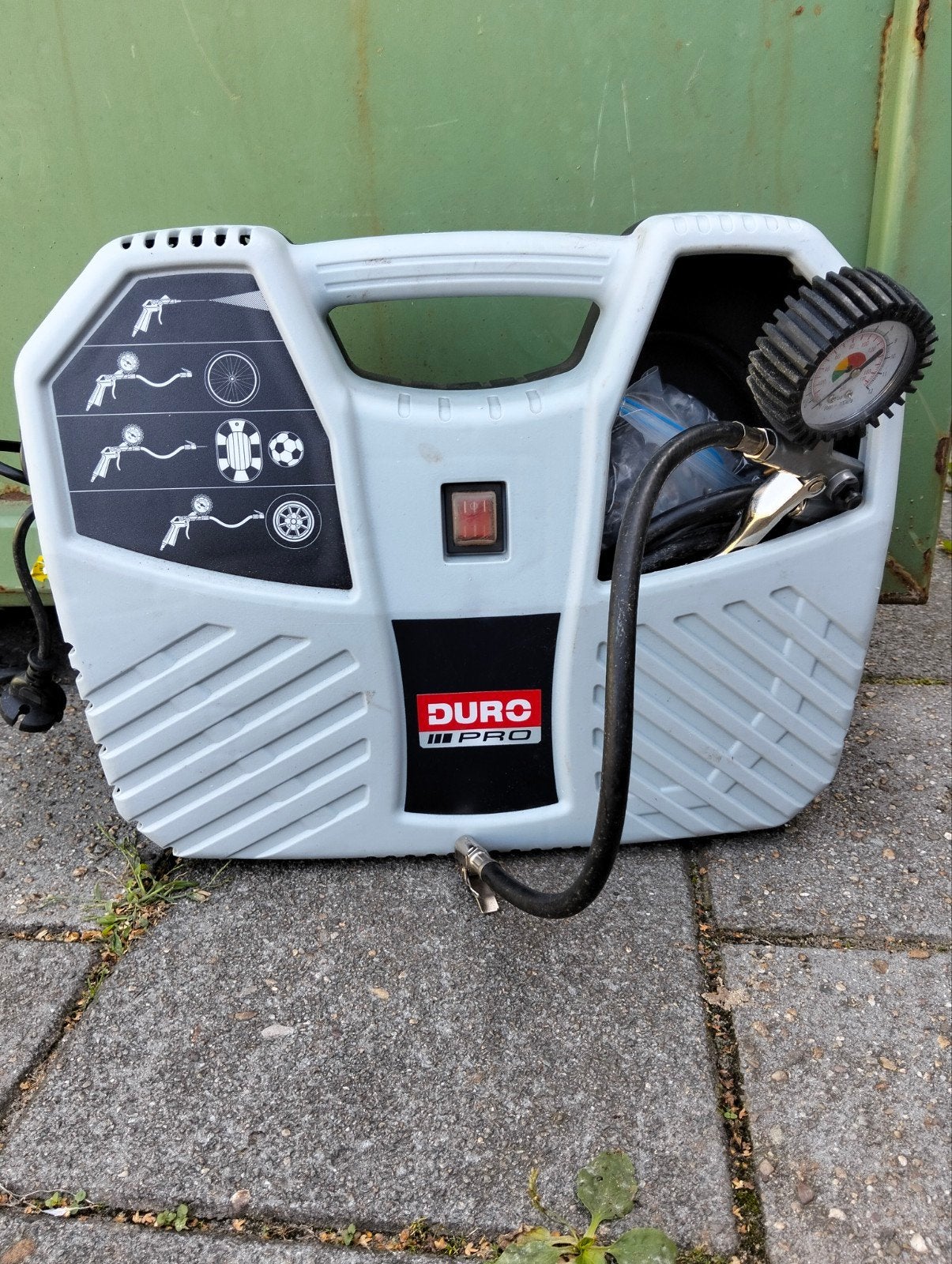 Duro Pro Compressor met accessoires, Doe-het-zelf en Verbouw, Gebruikt, Verzenden, 6 tot 10 bar, Minder dan 200 liter/min