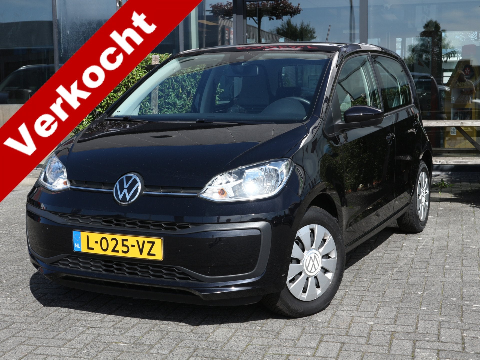 Volkswagen up! 1.0 EXECUTIVE CAMERA CLIMA CRUISE 49172 KM, Voorwielaandrijving, Dealer onderhouden, Stof, Gebruikt