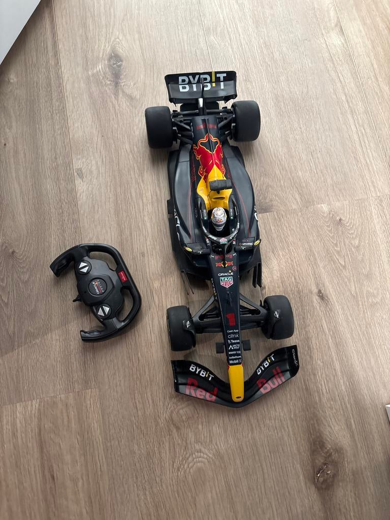 Bestuurbare Red Bull Racing RB18 F1 Auto Schaal 1/12, Hobby en Vrije tijd, Modelbouw | Radiografisch | Auto's, Gebruikt, Auto onroad