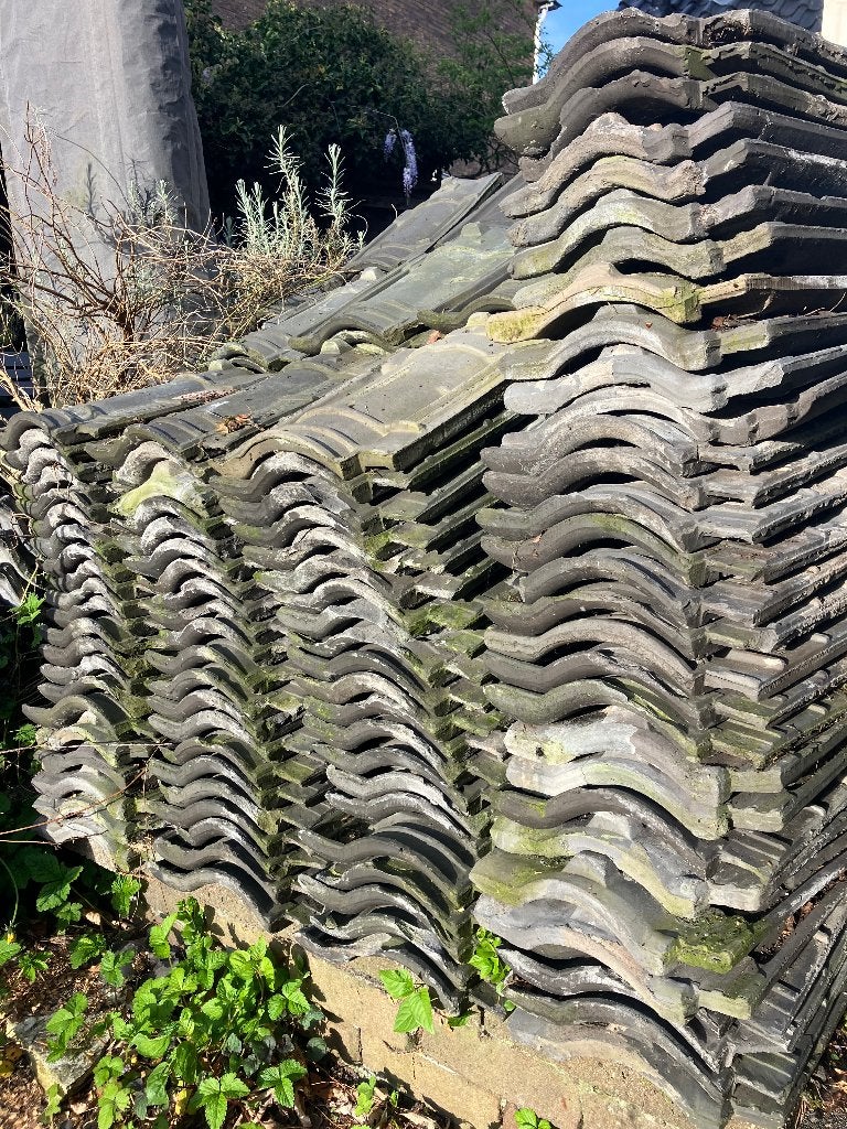 Dakpannen 300 stuks, Ophalen, Gebruikt, Steen of Klei, 15 m² of meer