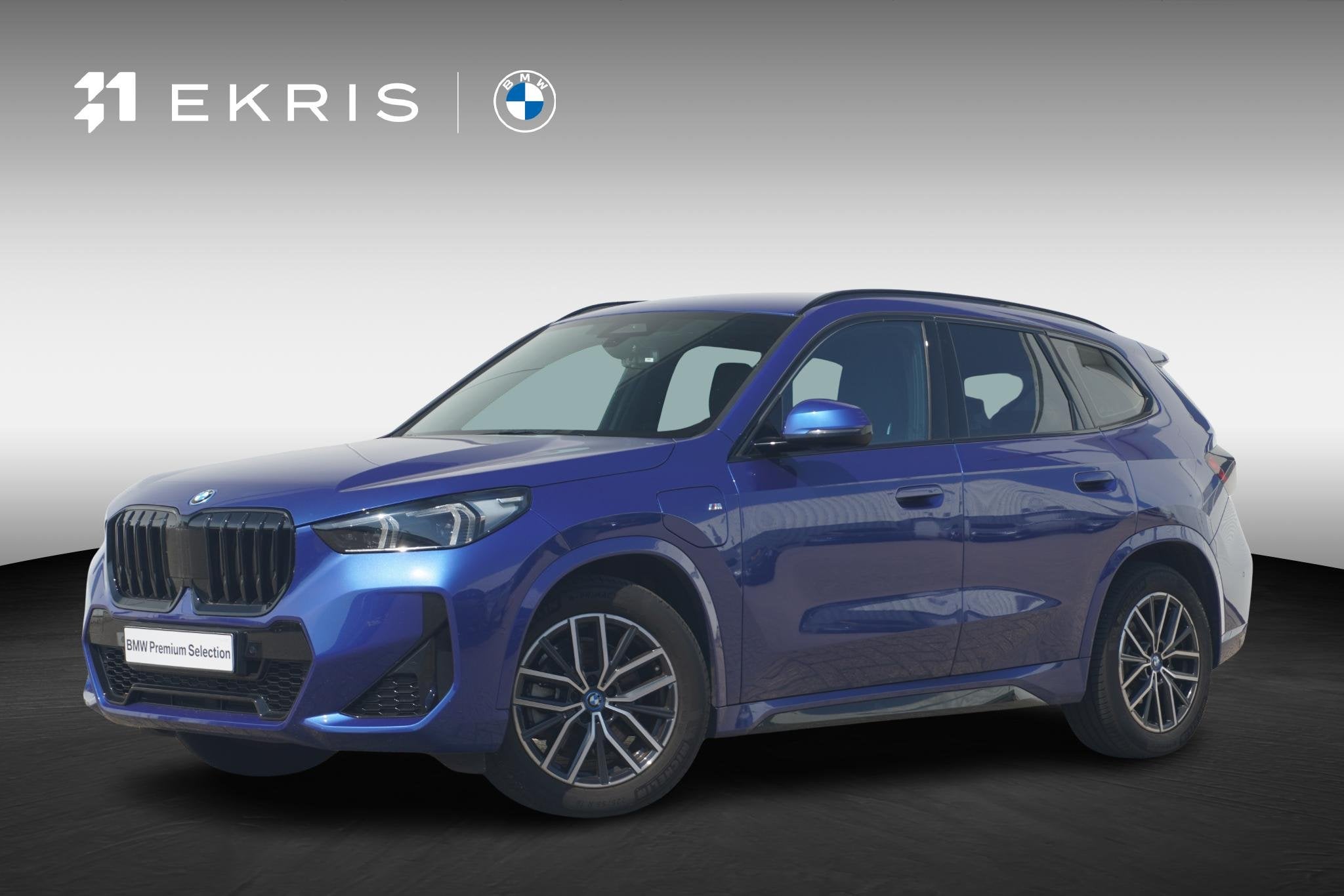 BMW X1 xDrive25e M Sport | Trekhaak | Stoelverwarming | Comf, Auto's, Stof, Gebruikt, Blauw, 105 min
