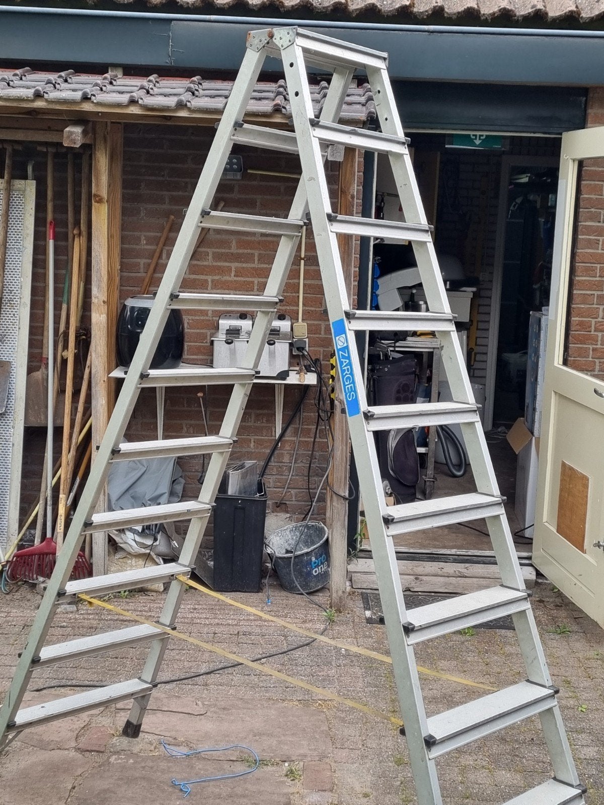 Zarges Trap/Ladder - Veelzijdig en Stevig, Doe-het-zelf en Verbouw, Ladders en Trappen, Ophalen of Verzenden, 2 tot 4 meter