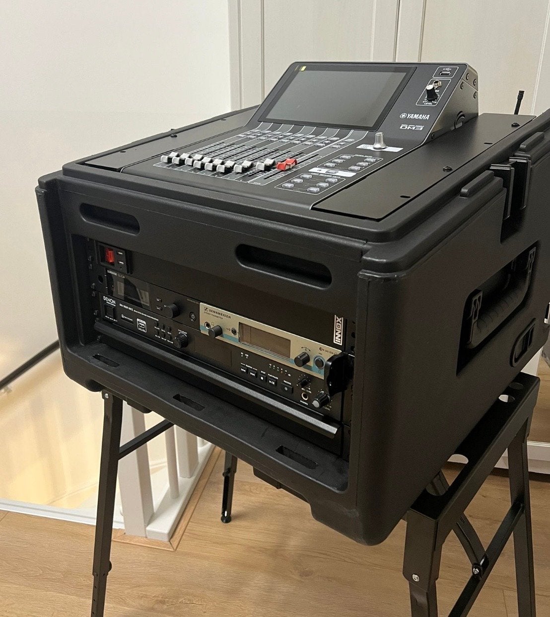 SKB 19 inch Flightcase voor Yamaha DM3 (zonder inhoud), Ophalen, Nieuw, 20 kanalen of meer
