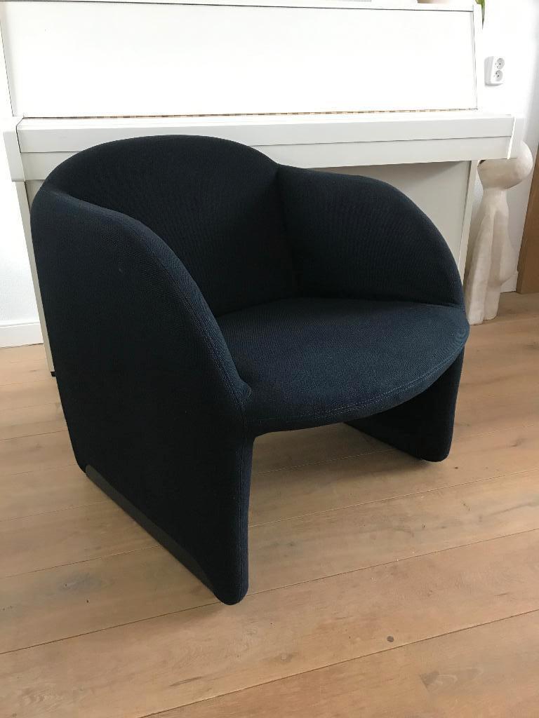 Artifort Ben chair stoel fauteuil zwart stof, Huis en Inrichting, Fauteuils, Gebruikt, 75 tot 100 cm, Ophalen of Verzenden, Nvt
