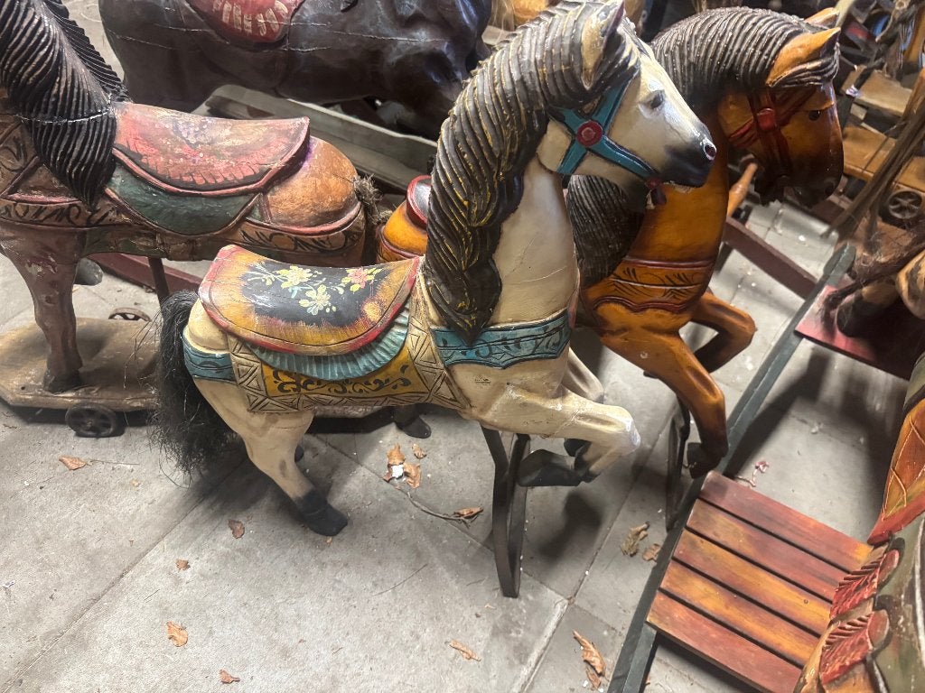 antieke paarden op standaard, Ophalen of Verzenden
