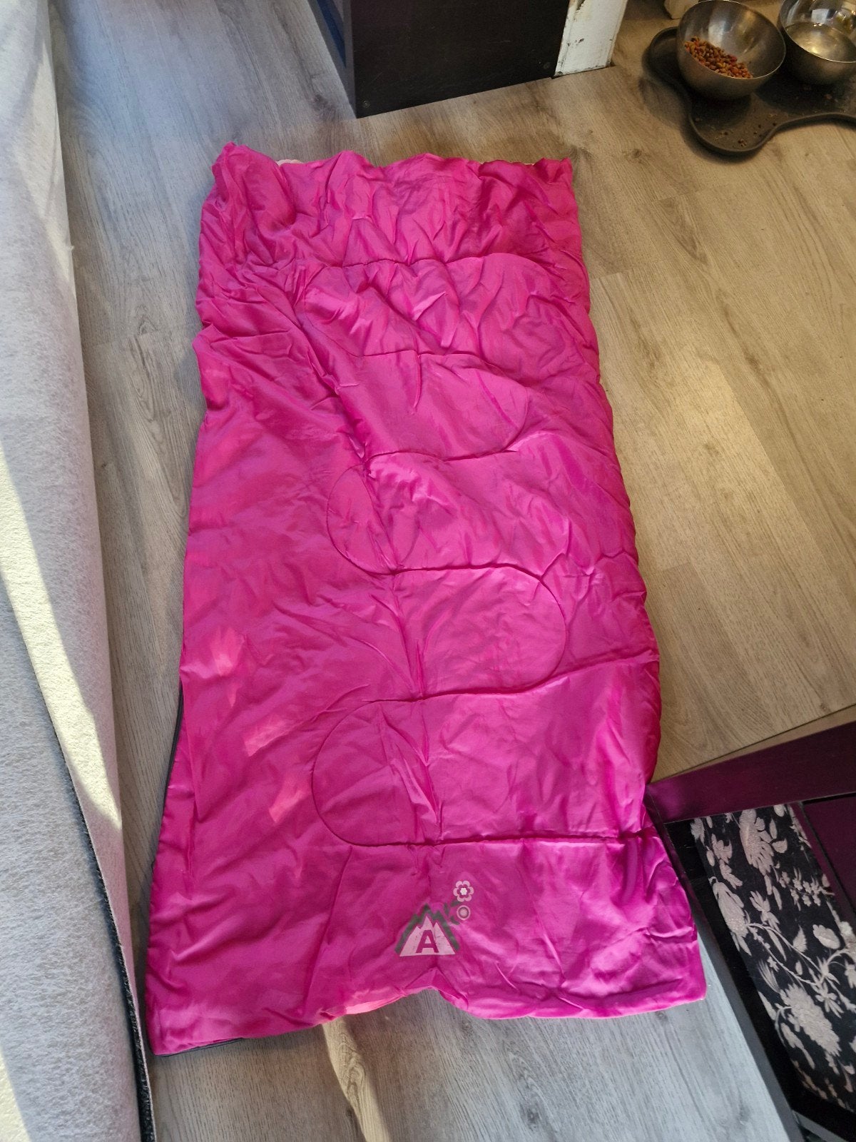 Roze meisjes kinder slaapzak 135 x 65 cm Abbey Outdoor, Caravans en Kamperen, Slaapzakken, Ophalen of Verzenden, Zo goed als nieuw