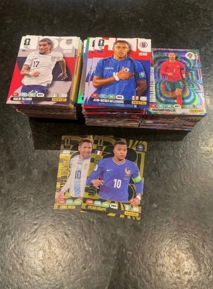 Panini wk 2026 kaarten (ruilen en verkopen), Ophalen of Verzenden, Zo goed als nieuw, Meerdere plaatjes