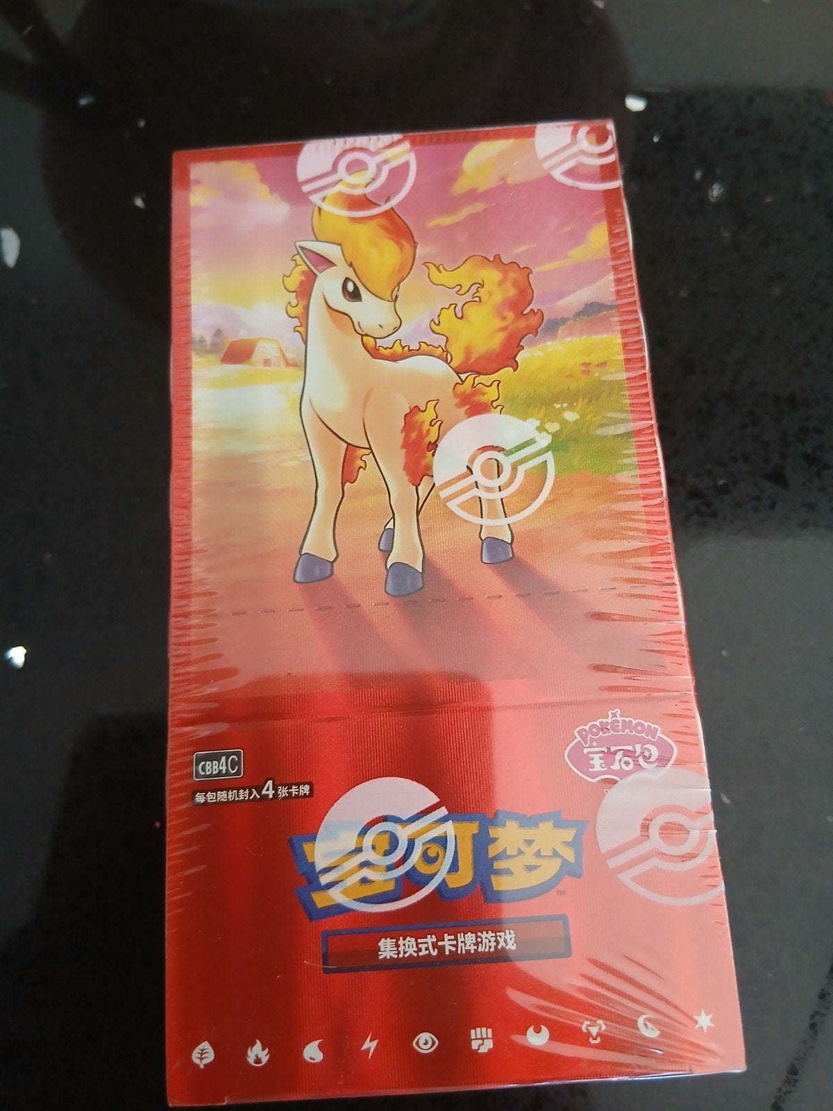 Pokemon boosterbox gem pack vol 4, Alle leeftijden, Ophalen of Verzenden, Zo goed als nieuw, Anime (Japans)