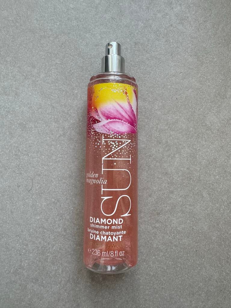 Bath & Body Works Sun Diamond Shimmer Mist Golden Magnolia, Ophalen of Verzenden, Zo goed als nieuw