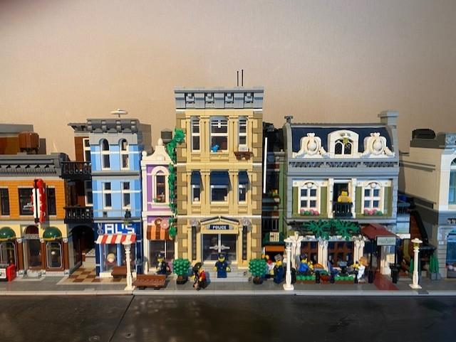 Lego Creator Modular Buildings 10243 10246 10251 10264 10278, Ophalen, Lego, Zo goed als nieuw, Compleet