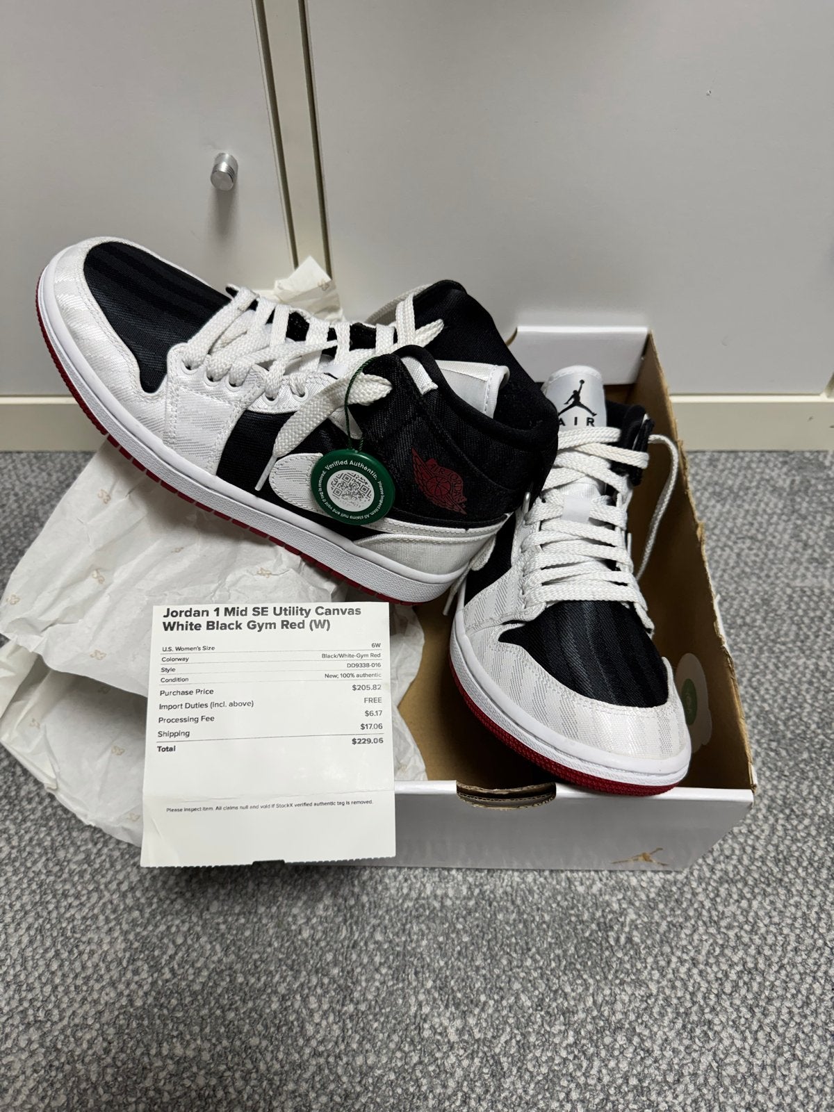 Jordan 1 Mid SE Utility Canvas White Black Gym Red (W), Ophalen of Verzenden, Nieuw, Zwart, Sneakers of Gympen