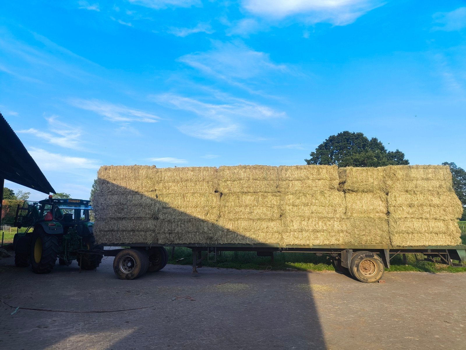 1e kwaliteit hooi balen van 500 kg -> gratis bezorging, Ophalen