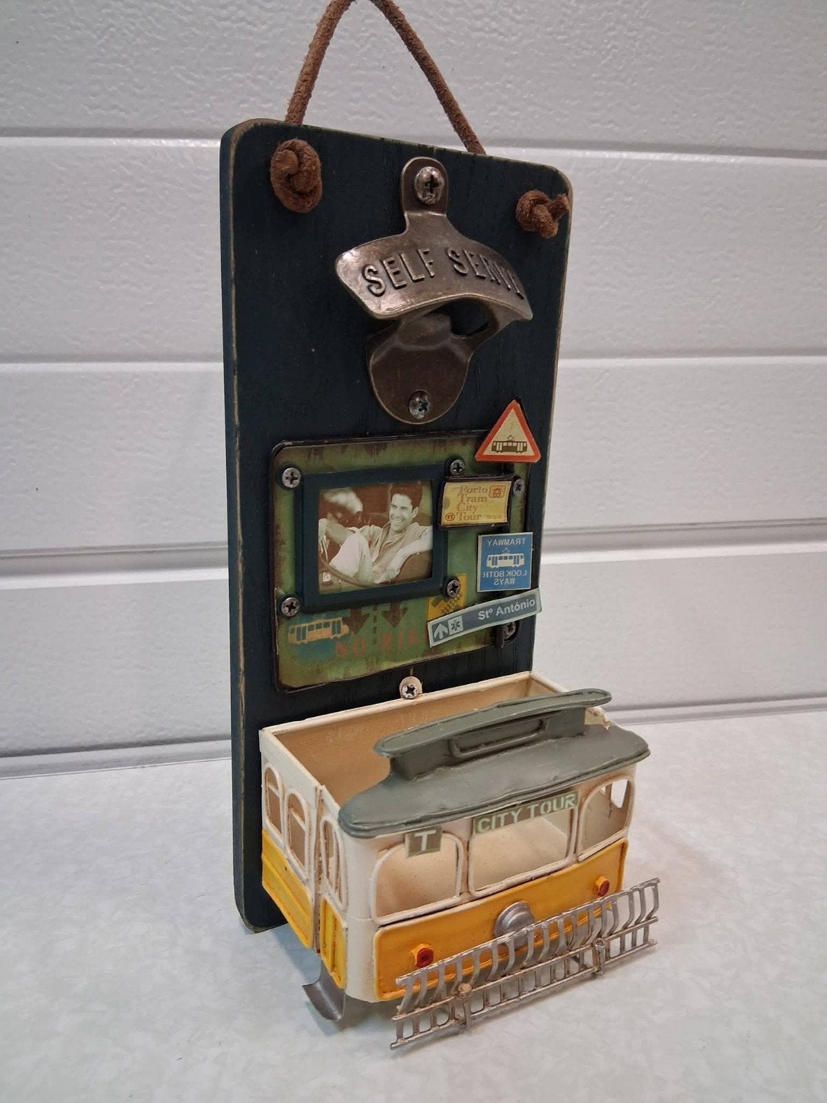 Wand opener met opvangbakje; tram, Ophalen of Verzenden, Nieuw