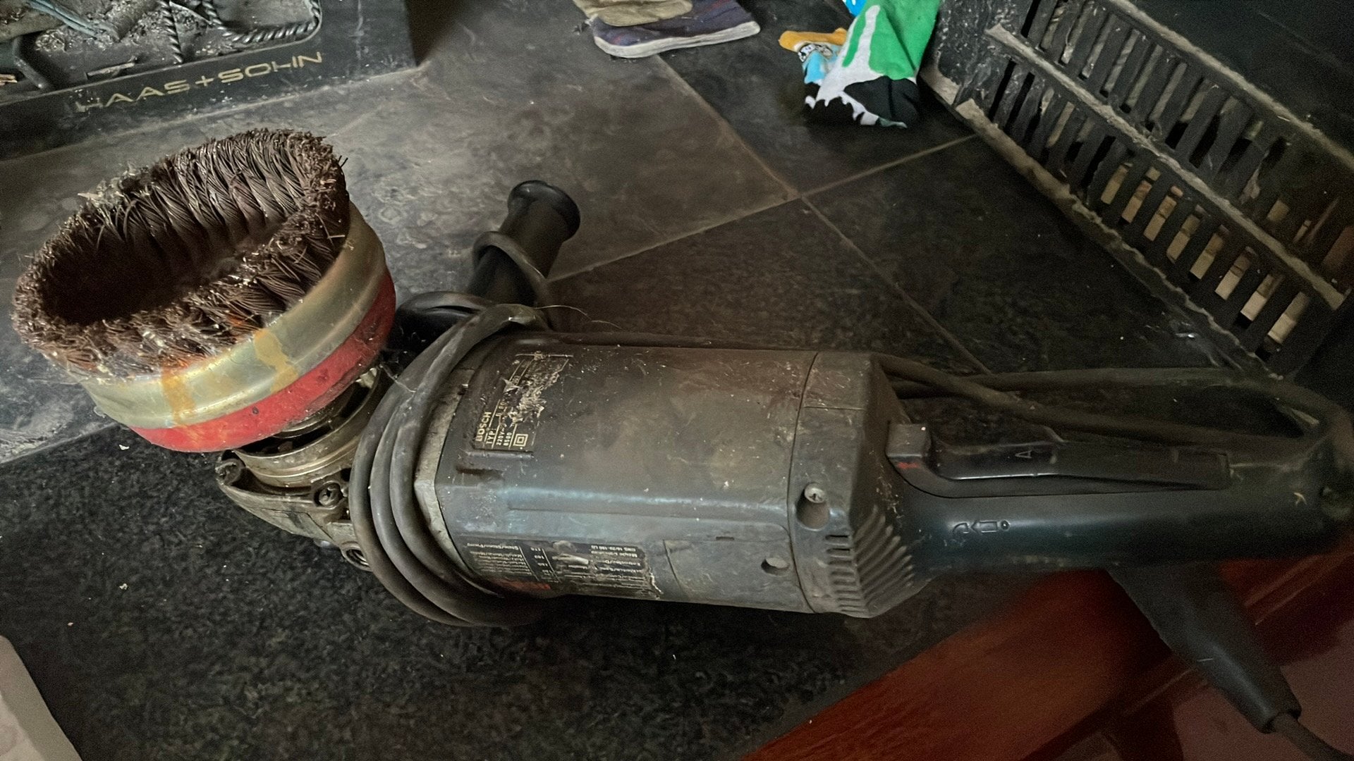 Bosch haakse slijper met snoer, Ophalen, Gebruikt, Minder dan 700 watt, Haakse handslijpmachine
