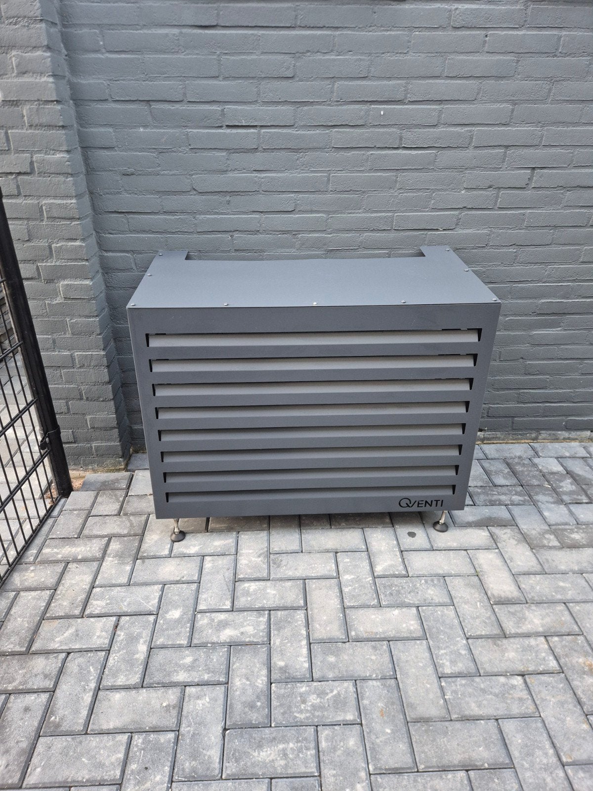 Qventi Airco Omkasting Antraciet CAL115 - Medium, Witgoed en Apparatuur, Airco's, Ophalen, Zo goed als nieuw