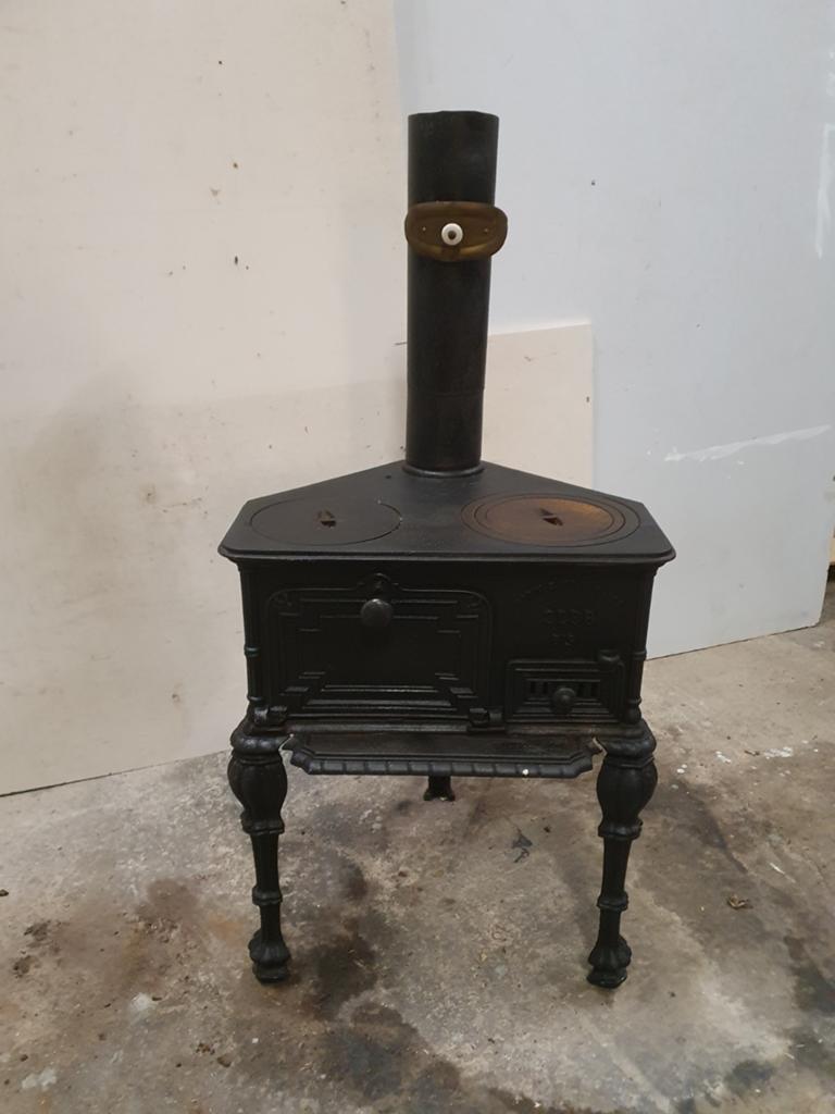 Hoekkachel oven antiek klein, Huis en Inrichting, Kachels, Ophalen of Verzenden, Zo goed als nieuw, Hout, Houtkachel