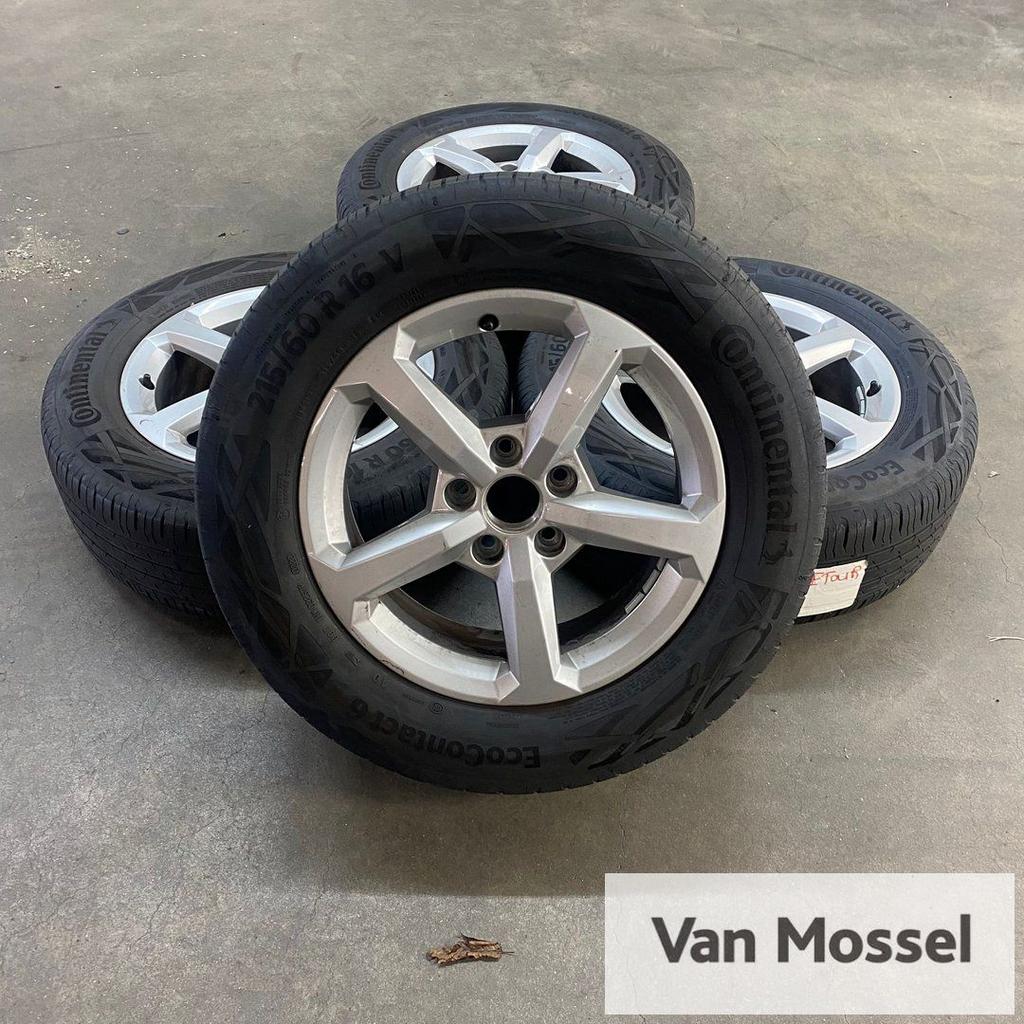 Audi Q2 Continental Eco Contact 6 215/60/R16 95V