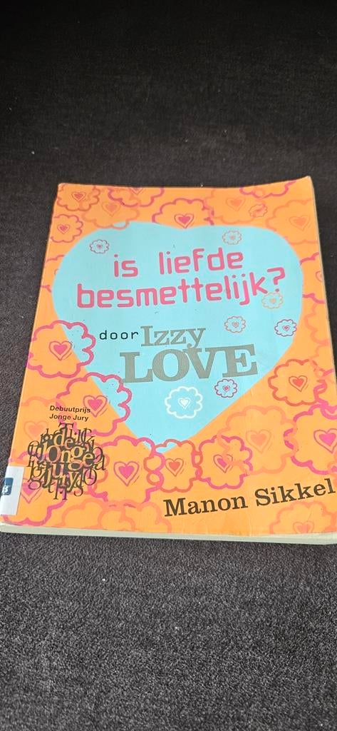 Izzy love, Ophalen, Gelezen, Manon Sikkel, Non-fictie