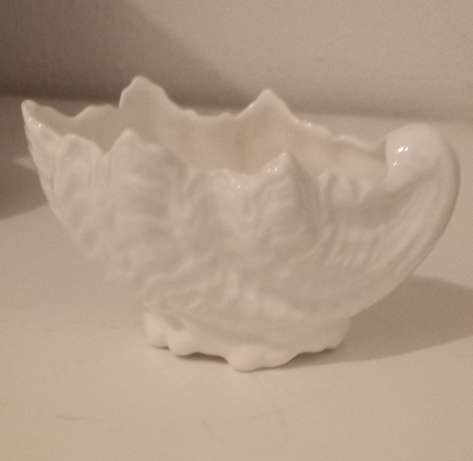vintage. Coalport schelpvormig schaaltje wit 10x6 cm., Antiek en Kunst, Ophalen of Verzenden