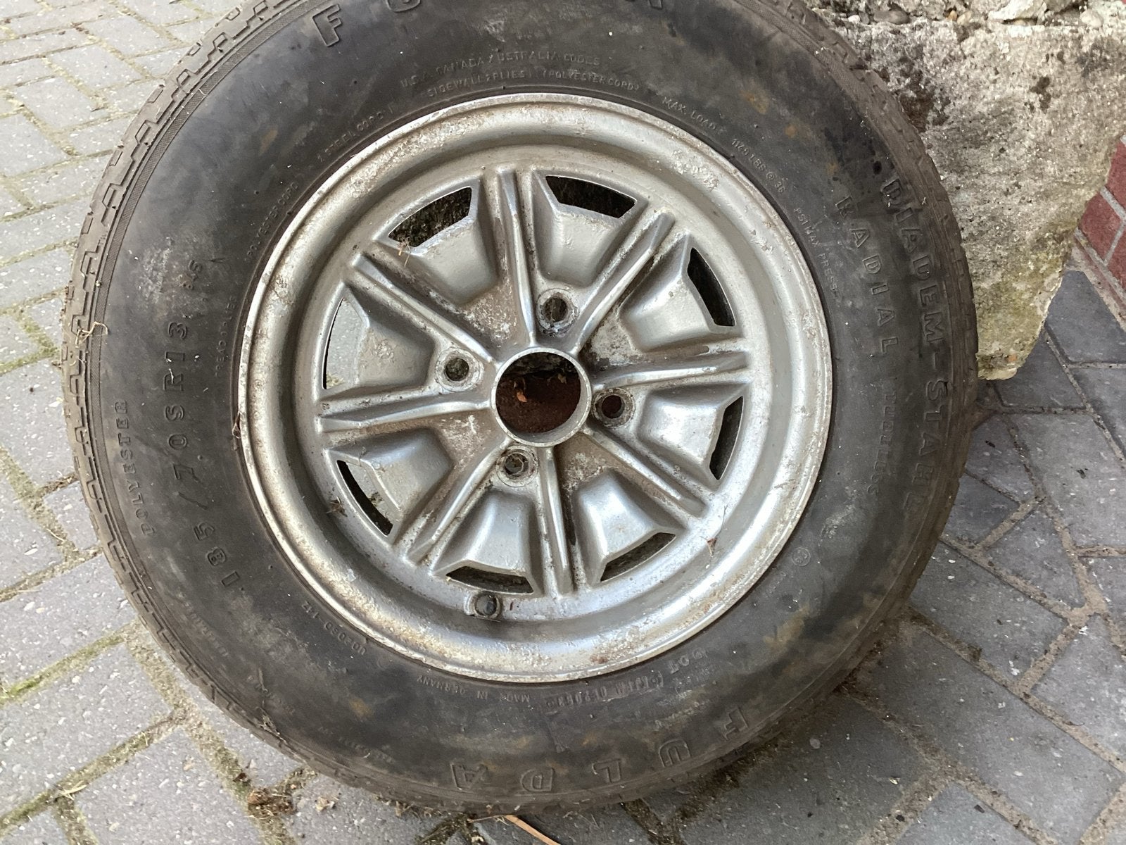 Fulda band met velg 185/70R13, orginele band Ford Capri., Ophalen, Gebruikt, 13 inch, Banden en Velgen