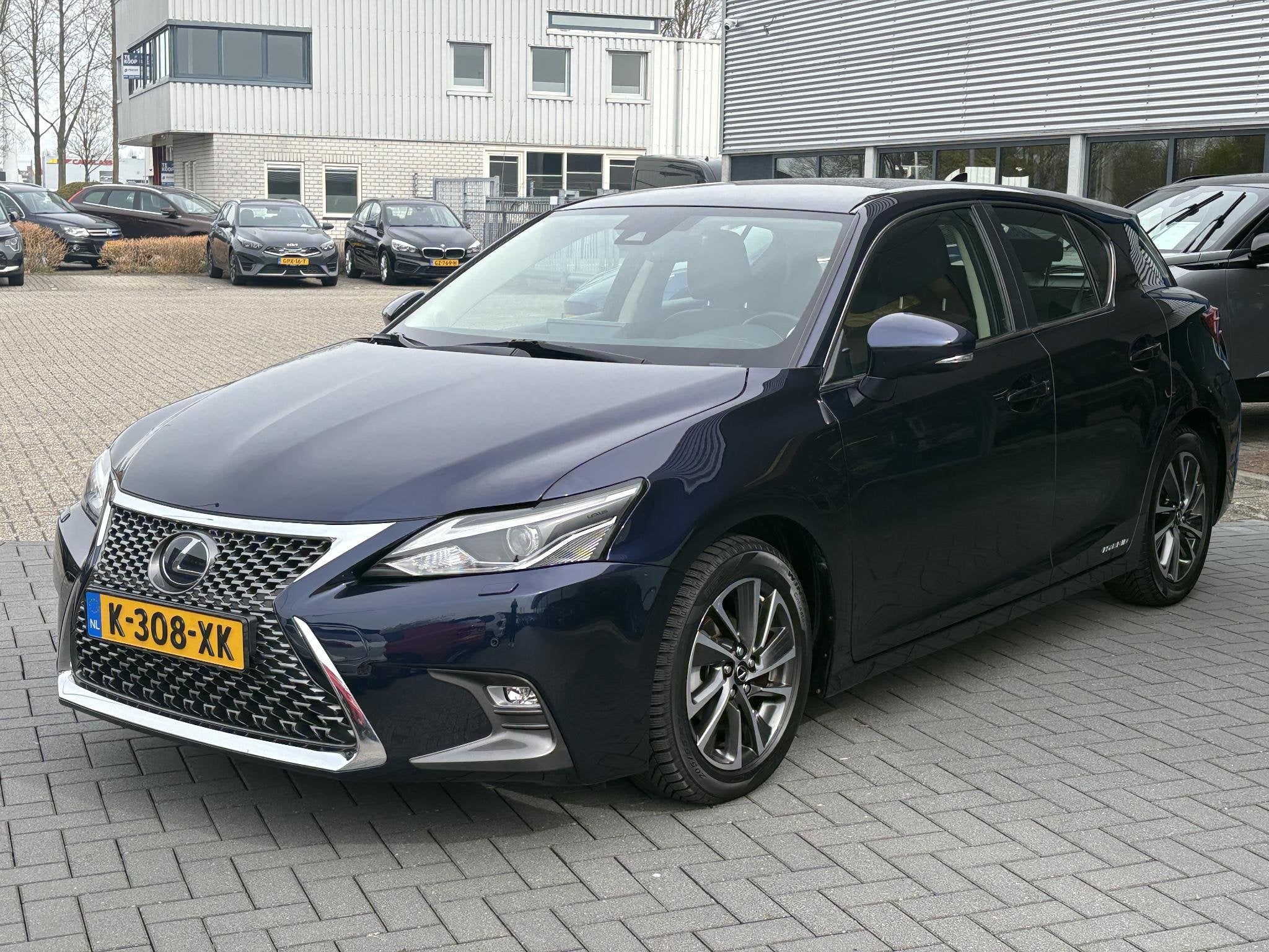 Lexus CT 200h Ultimate Edition 136pk | Achteruitrijcamera |, Auto's, Lexus, Gebruikt, Euro 6, 4 cilinders, Blauw