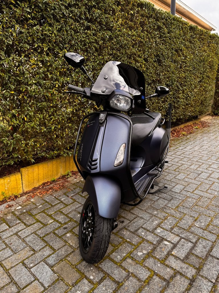 Vespa sprint 2017, Fietsen en Brommers, Ophalen, Gebruikt, Vespa S, Benzine