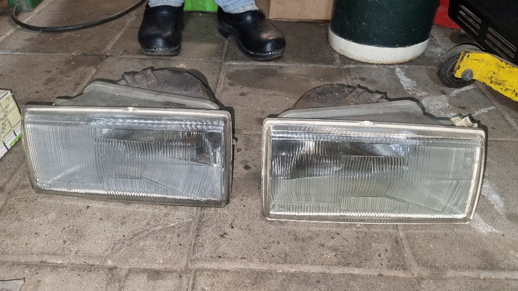 Set goede gebruikte koplampen Peugeot 305, Ophalen, Nieuw, Peugeot