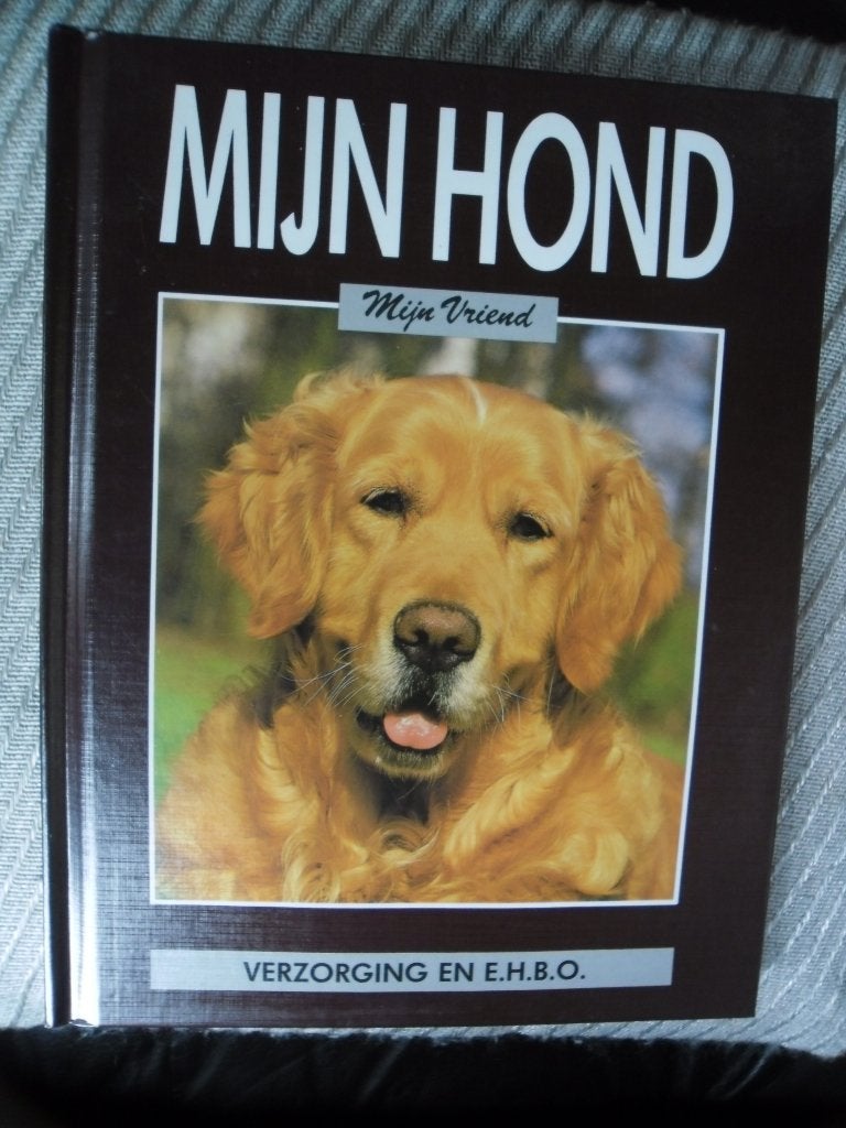 Mijn hond mijn vriend verzorging en EHBO a v d Mark, Boeken, Ophalen, Zo goed als nieuw, Honden, A v d Mark