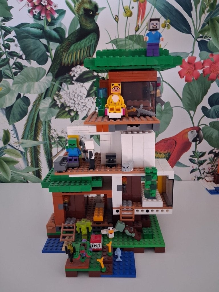 Lego Minecraft De Moderne Boomhut (21174) - Compleet, Minecraft, Lego, Ophalen of Verzenden, Zo goed als nieuw
