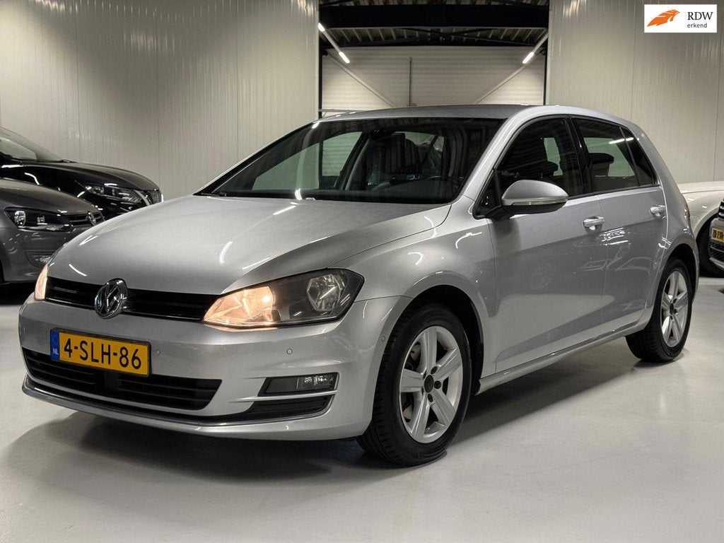 Volkswagen Golf 1.4 TSI 122PK Highline Navigatie|Messagestoe, Voorwielaandrijving, Euro 5, Stof, Gebruikt