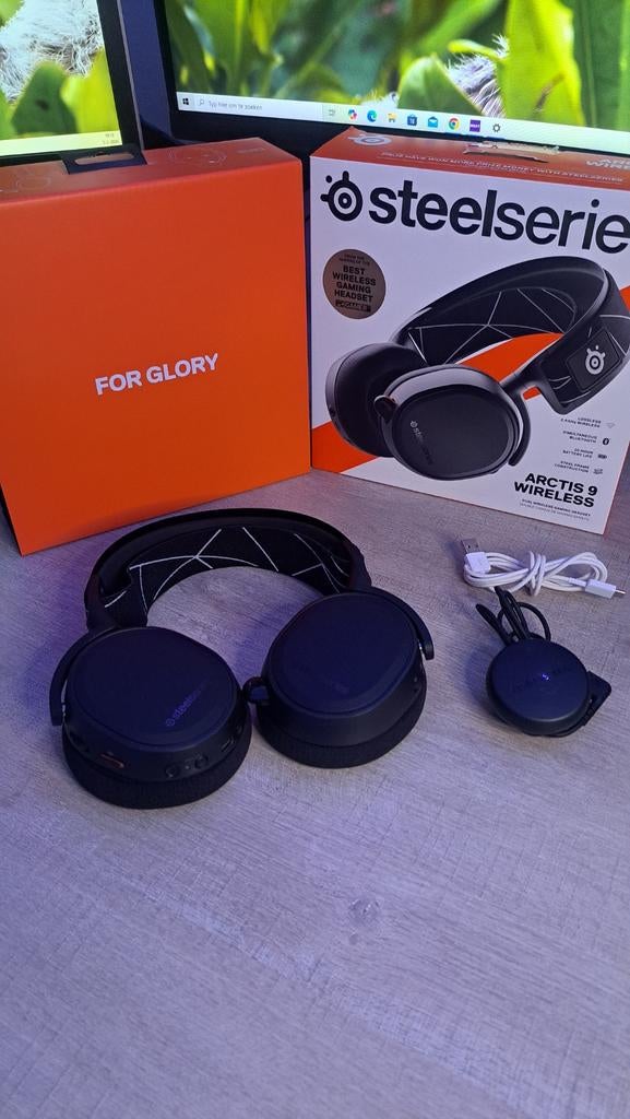 Steelseries Arctis 9 wireless koptelefoon, Steelseries Arctis, Ophalen of Verzenden, Zo goed als nieuw, Draadloos