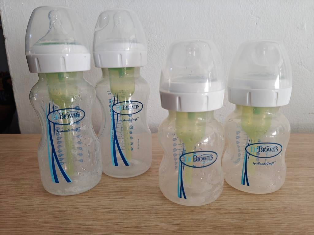 Dr. Brown's Babyflessen - 2 maten, anti-koliek, Kinderen en Baby's, Ophalen of Verzenden