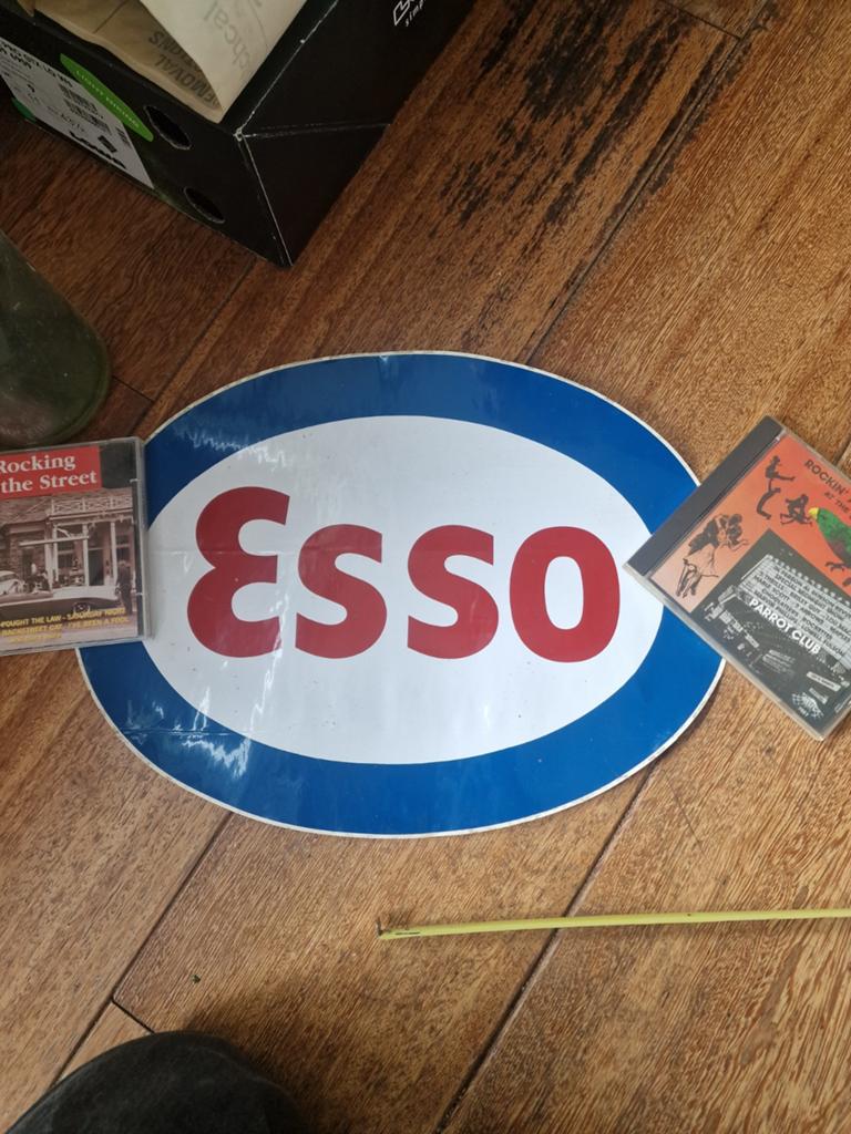 Grote originele Esso sticker - 39 cm diameter, Verzamelen, Merken en Reclamevoorwerpen, Gebruikt, Overige typen, Ophalen of Verzenden
