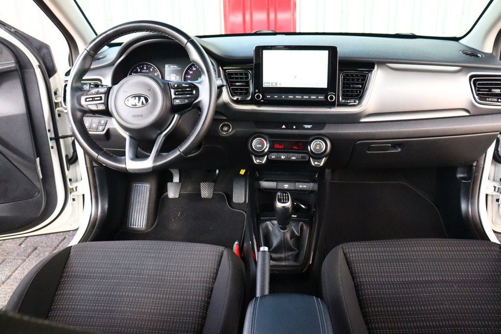 Kia Stonic 1.0 T-GDi MHEV DynamicPlusLine O.a: Trekhaak, PDC, Auto's, Kia, Voorwielaandrijving, Automatische klimaatregeling, Gebruikt