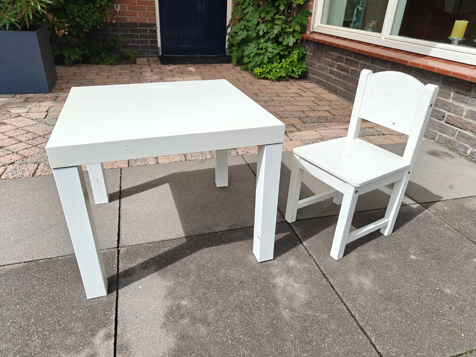 Kindertafel met 2 stoelen - Wit houten set, Ophalen, Gebruikt, Tafel(s) en Stoel(en)
