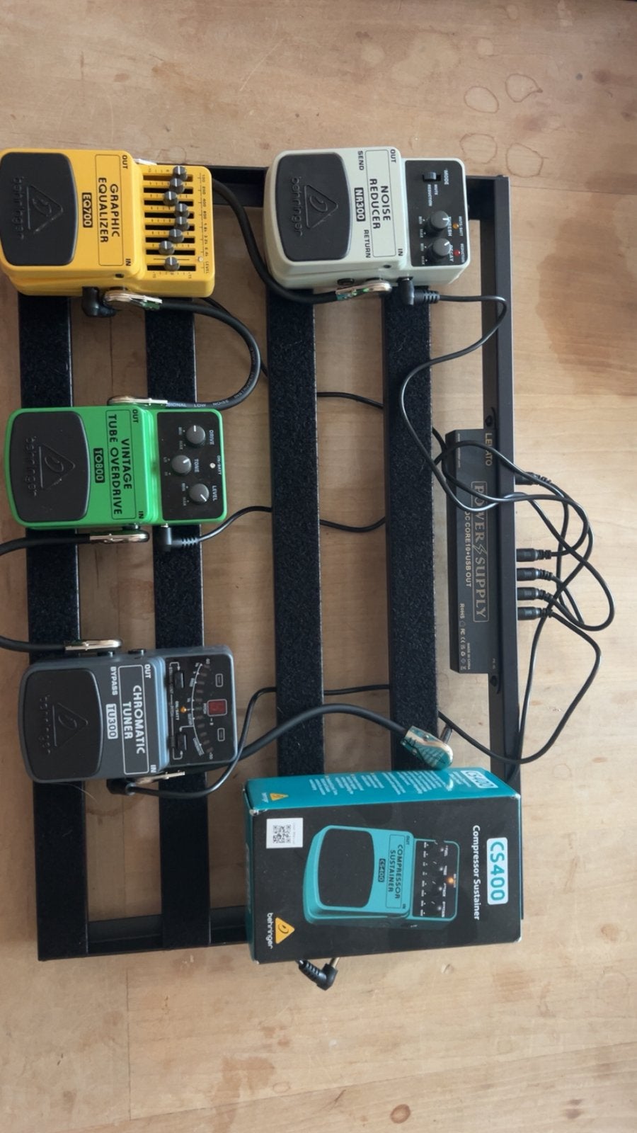 Effect pedalboard, Muziek en Instrumenten, Effecten, Ophalen, Zo goed als nieuw, Equalizer