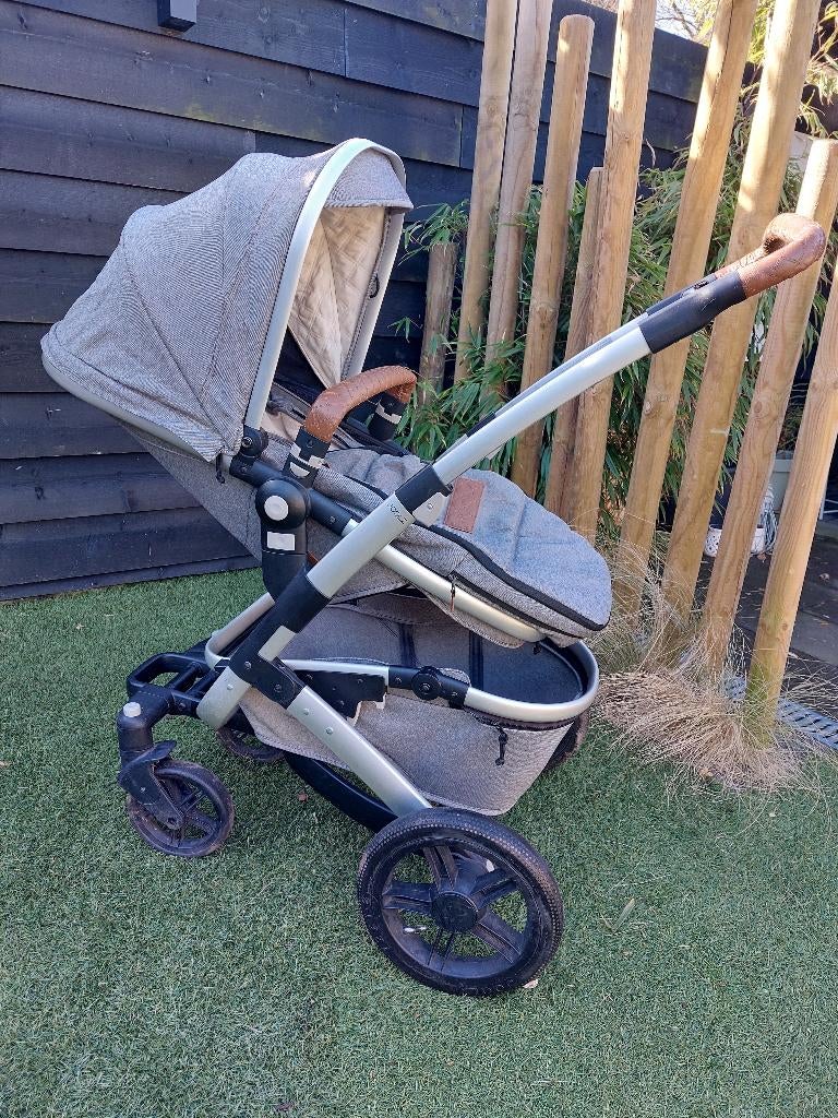 Kinderwagen Joolz (+ overige toebehoren), Gebruikt, Verstelbare duwstang, Ophalen, Kinderwagen
