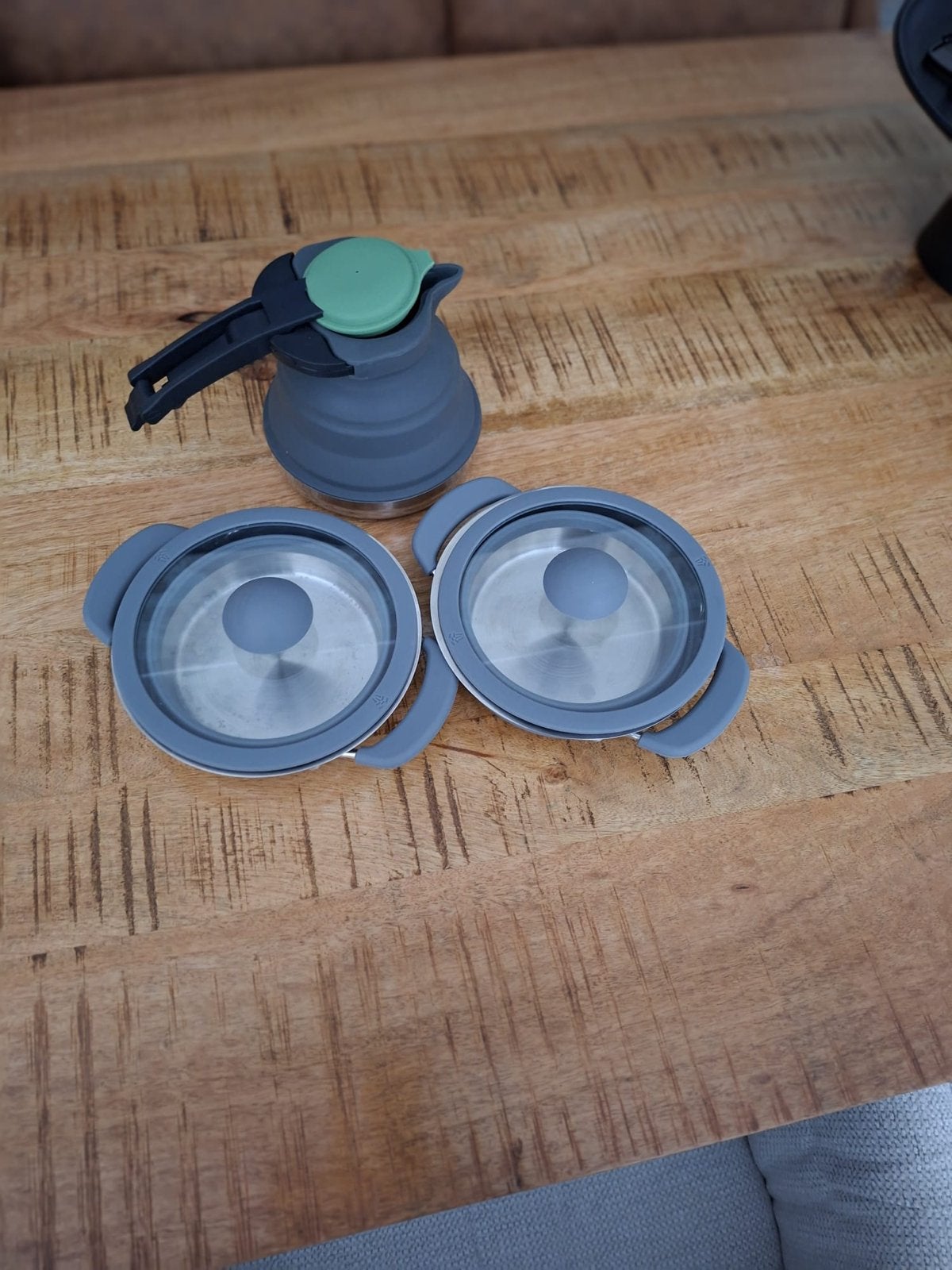Opvouwbare pannen en waterkoker - ideaal voor camping, Ophalen, Met deksel, Pannenset, Zo goed als nieuw