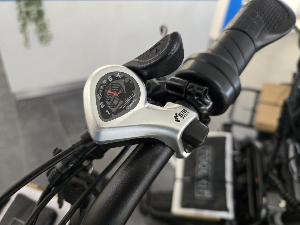Foto 12 van Fatbikes v20 pro limited ebike diverse modellen full option