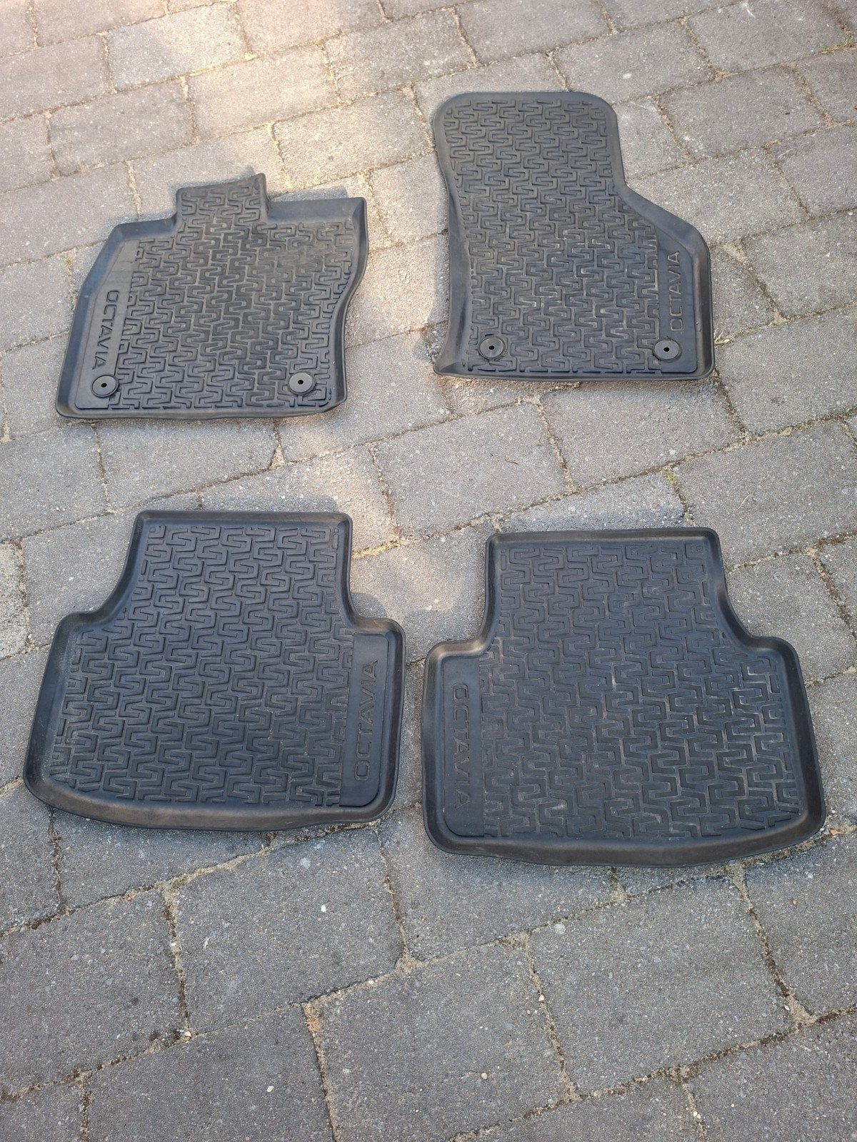 Rubberen automatten voor Skoda Octavia, Ophalen of Verzenden, Gebruikt