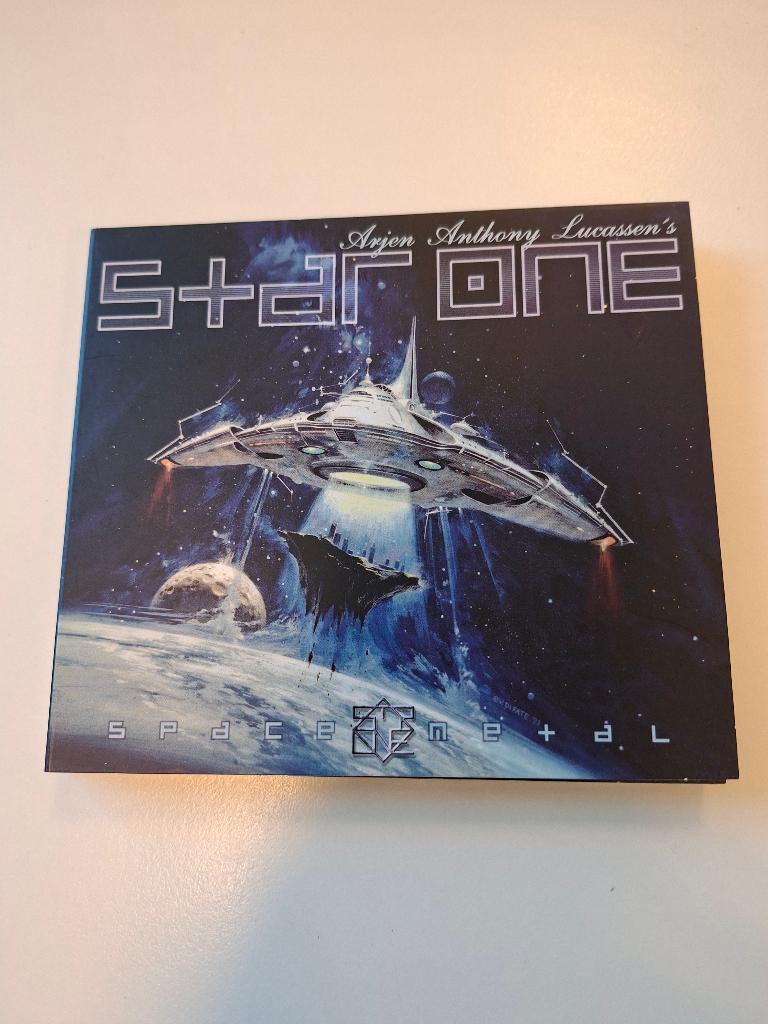 CD -2 - ARJEN ANTHONY LUCASSEN'S - STAR ONE - 2022- DIGIPACK, Verzenden, Zo goed als nieuw