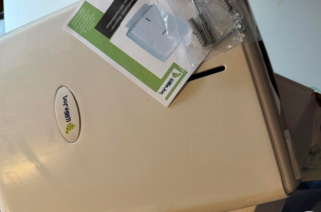 WillieJan handdoekjes dispenser, Ophalen of Verzenden, Nieuw, Beige, Overige typen